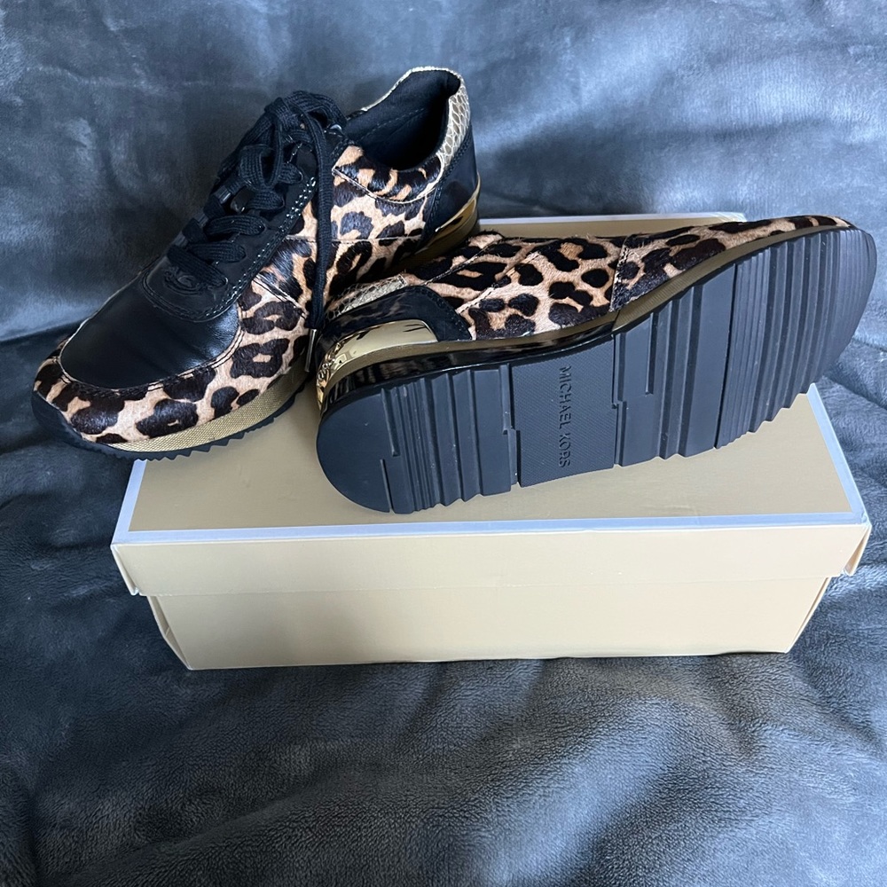 Michael by Michael Kors Allie Wrap Trainer Leopard Sneakers - Picture 8 of 13